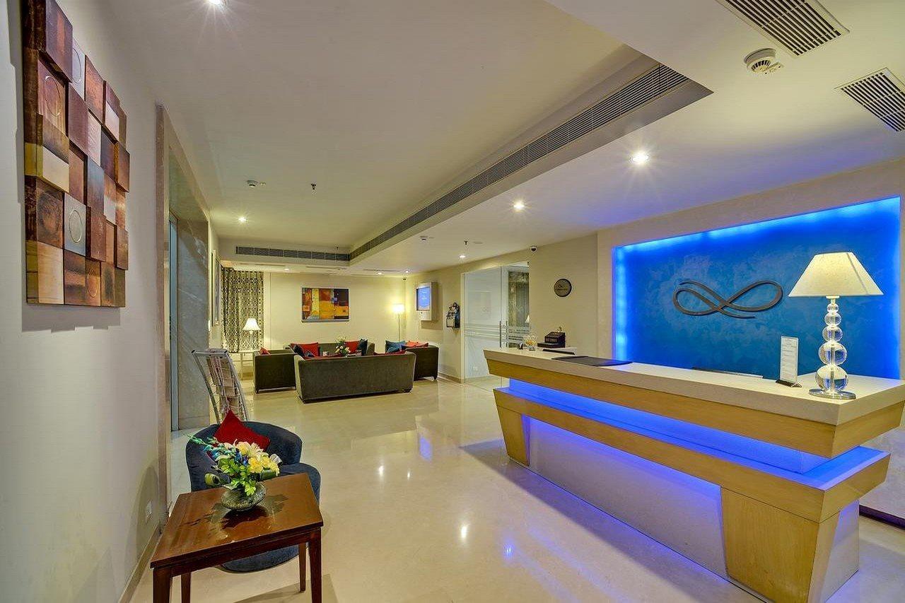 Sarovar Portico Naraina, Hotel Nova Deli Exterior foto
