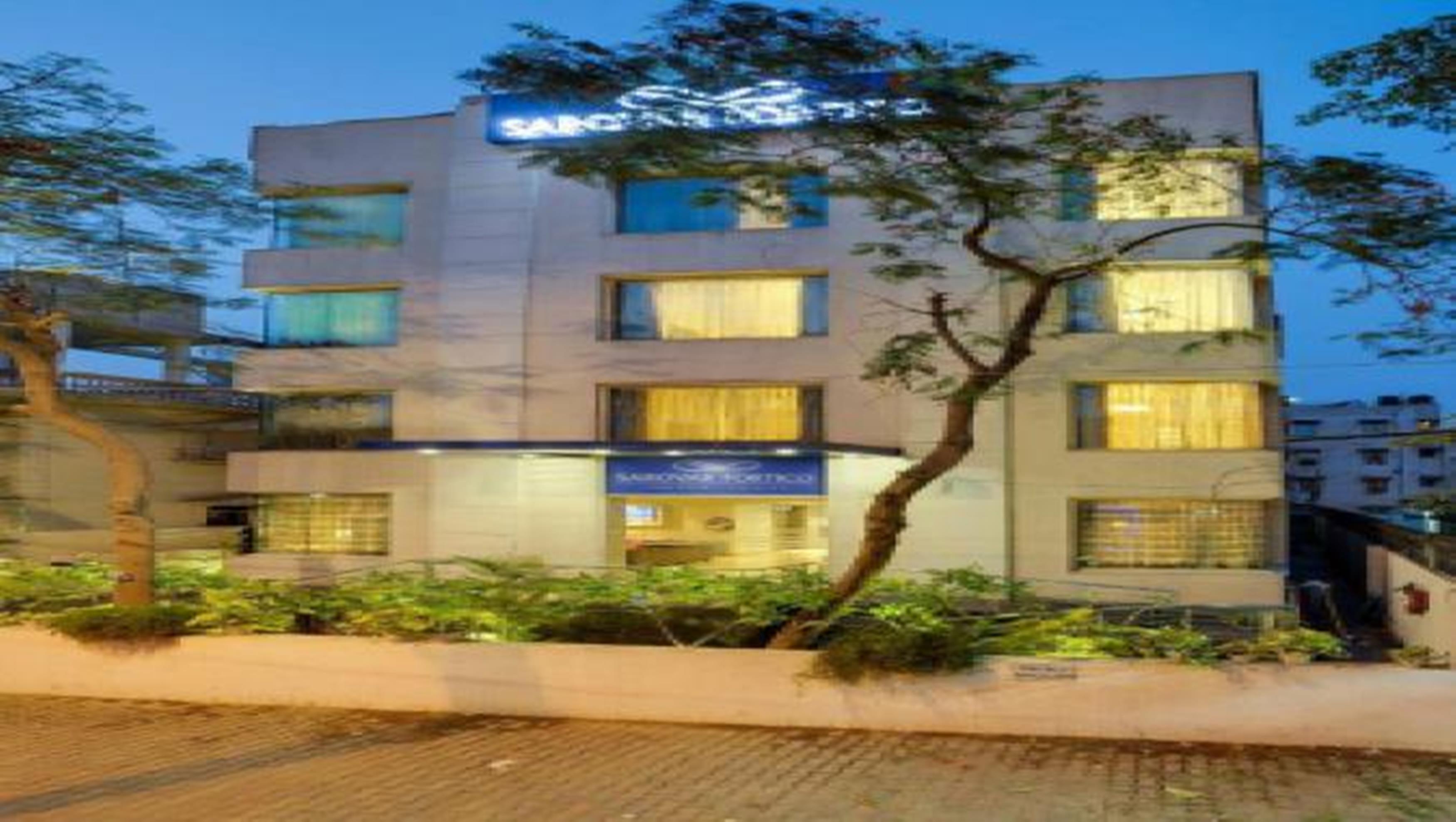 Sarovar Portico Naraina, Hotel Nova Deli Exterior foto
