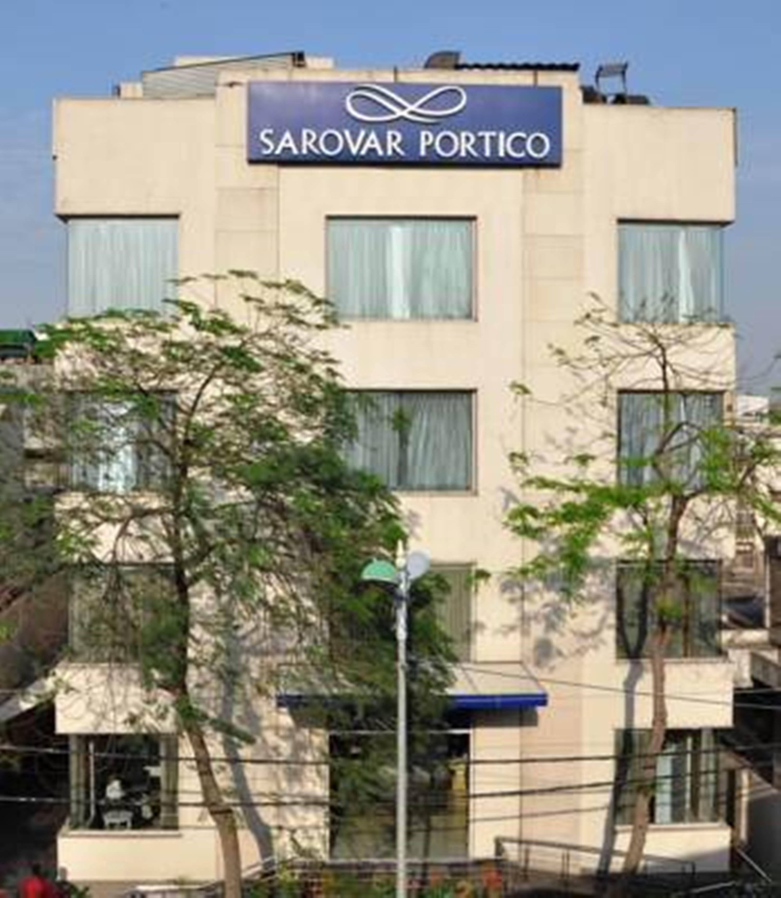 Sarovar Portico Naraina, Hotel Nova Deli Exterior foto