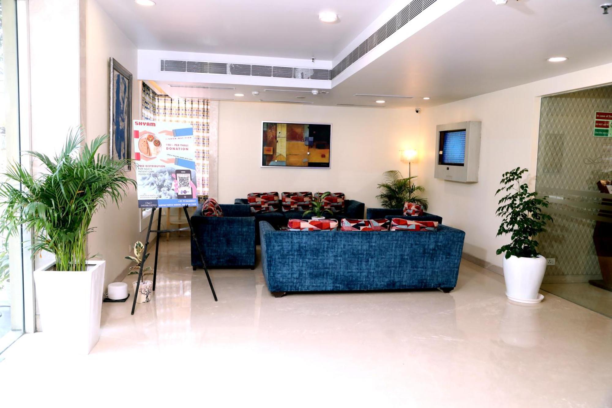 Sarovar Portico Naraina, Hotel Nova Deli Exterior foto
